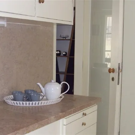 Lovely 4 Bedroom Apartment In Lisbon Lisboa